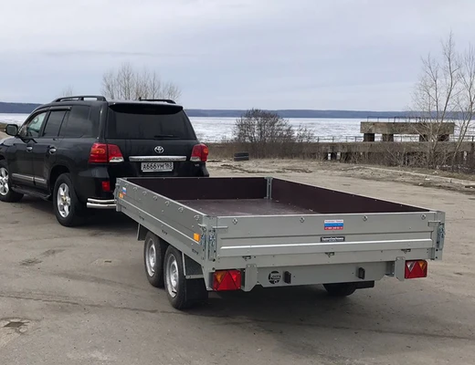 Прицеп бортовой двухосный без тормоза ССТ-7132-27 (платформа Ш=1821 мм)